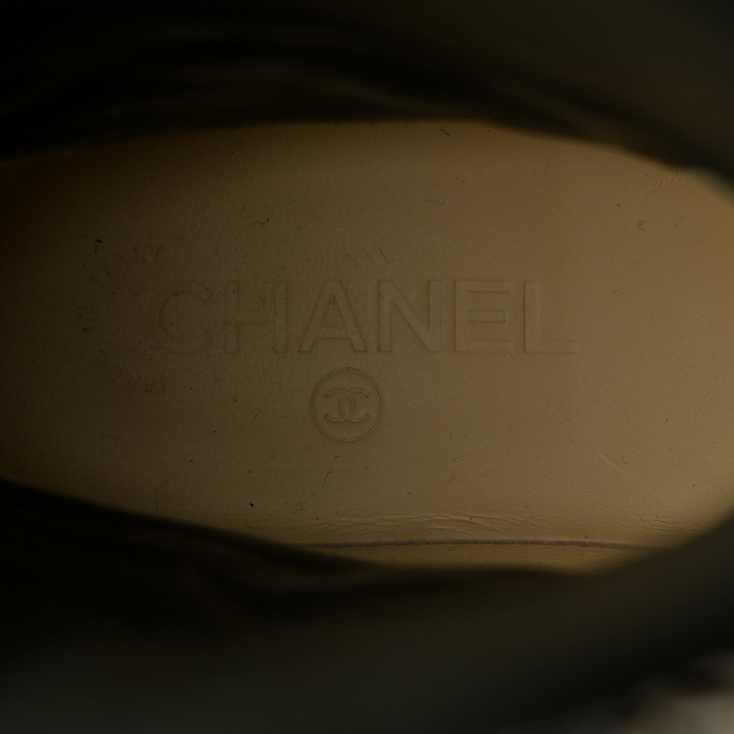 Oily Calfskin Star Quilted Biker Boots 37 Khaki