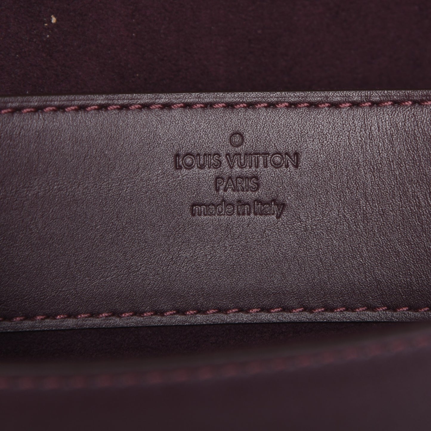 Calfskin Chain Louise GM Amarante