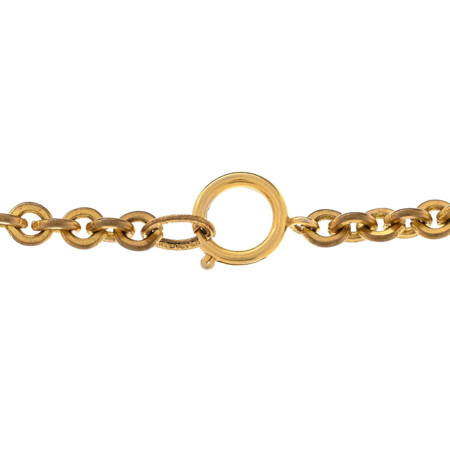 Metal CC Round Pendant Necklace Gold