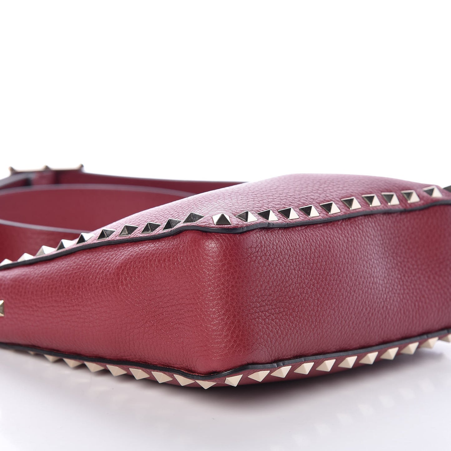 Pebbled Calfskin Mini Rockstud Flip-Lock Messenger Bag Rubino