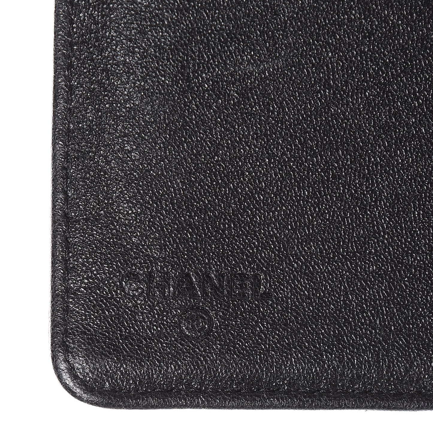Shiny Goatskin Chevron Quilted Yen Wallet Black
