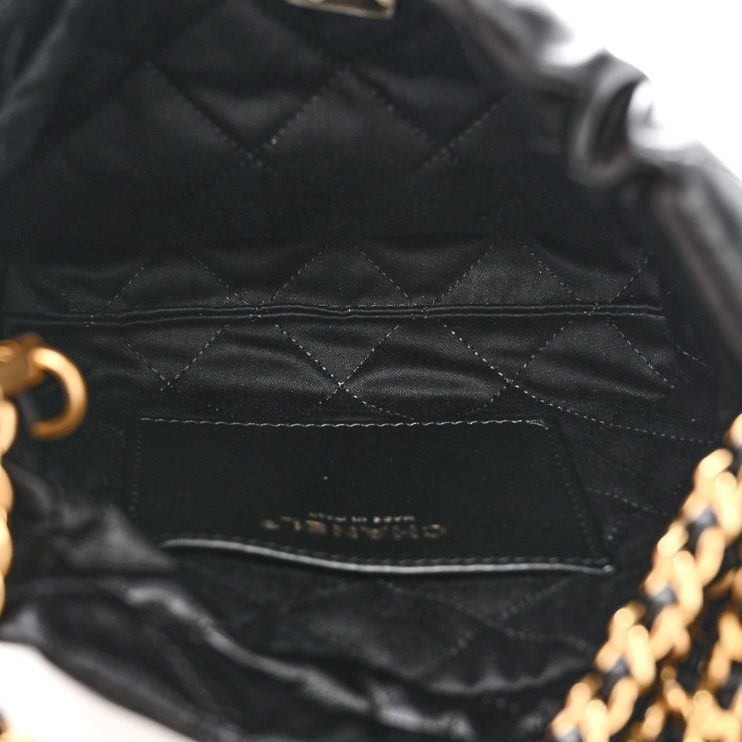 Shiny Calfskin Quilted Mini Chanel 22 Black
