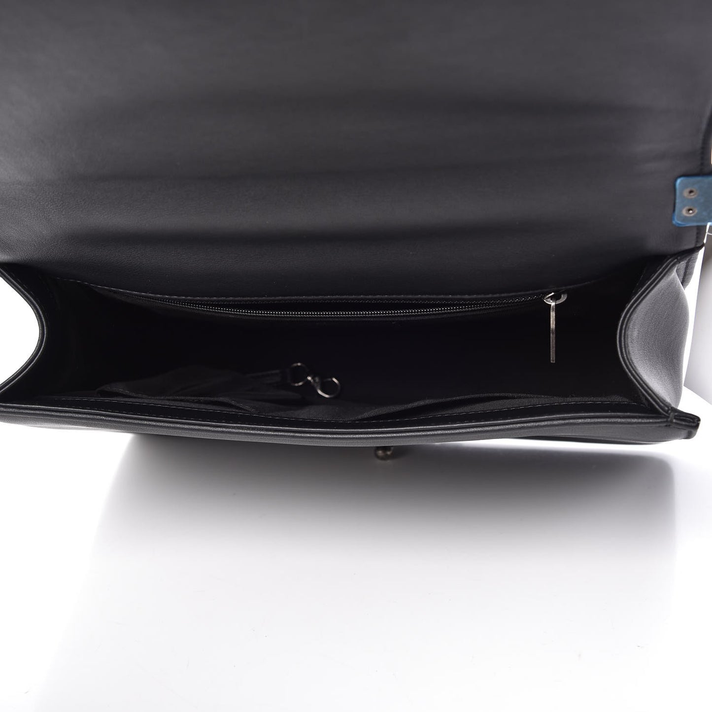 Calfskin Chevron Quilted Large Boy Flap Black