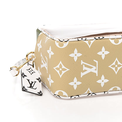 Louis Vuitton Monogram Giant Beach Pouch Kaki 6 of 7