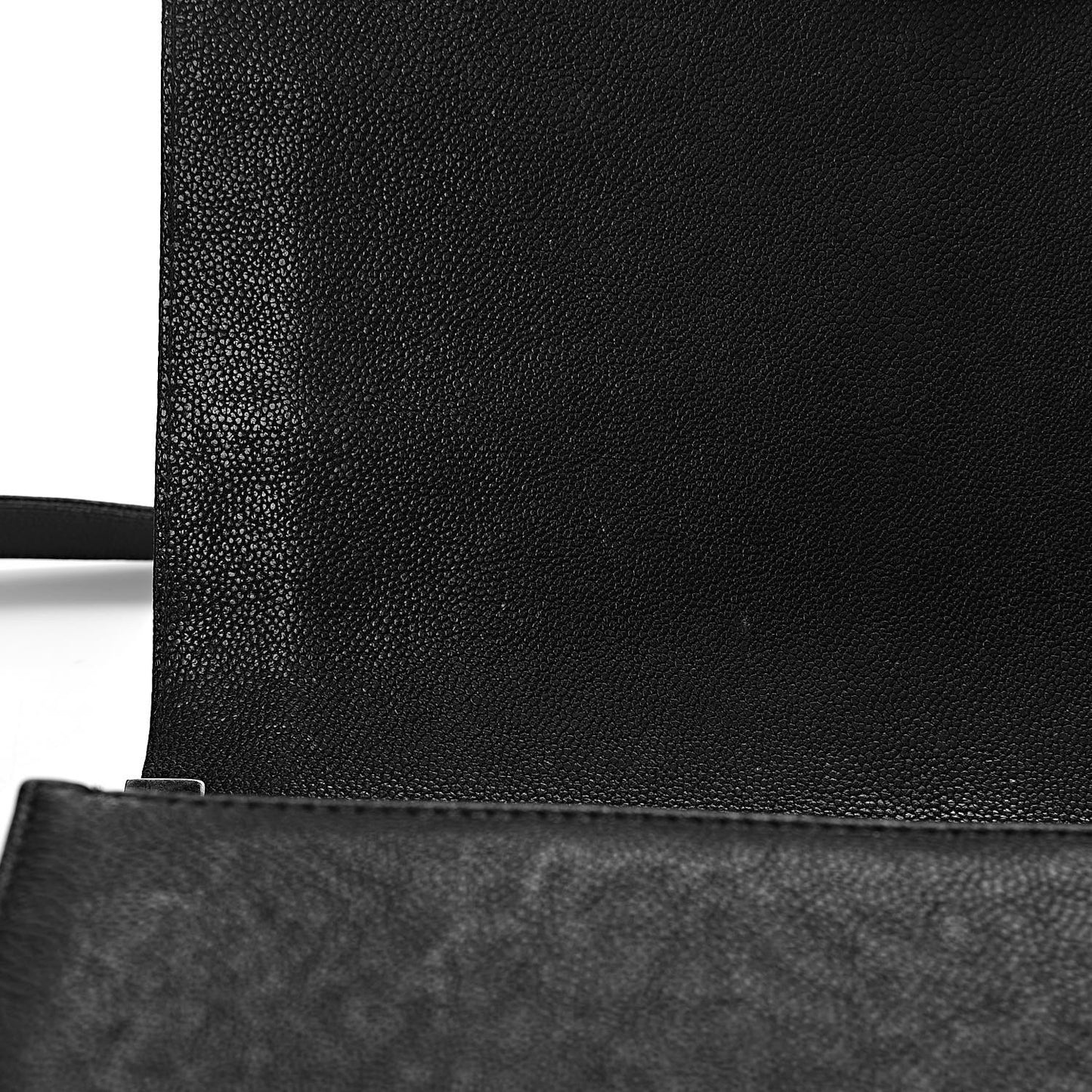 Caviar Quilted New Medium Boy Flap Black