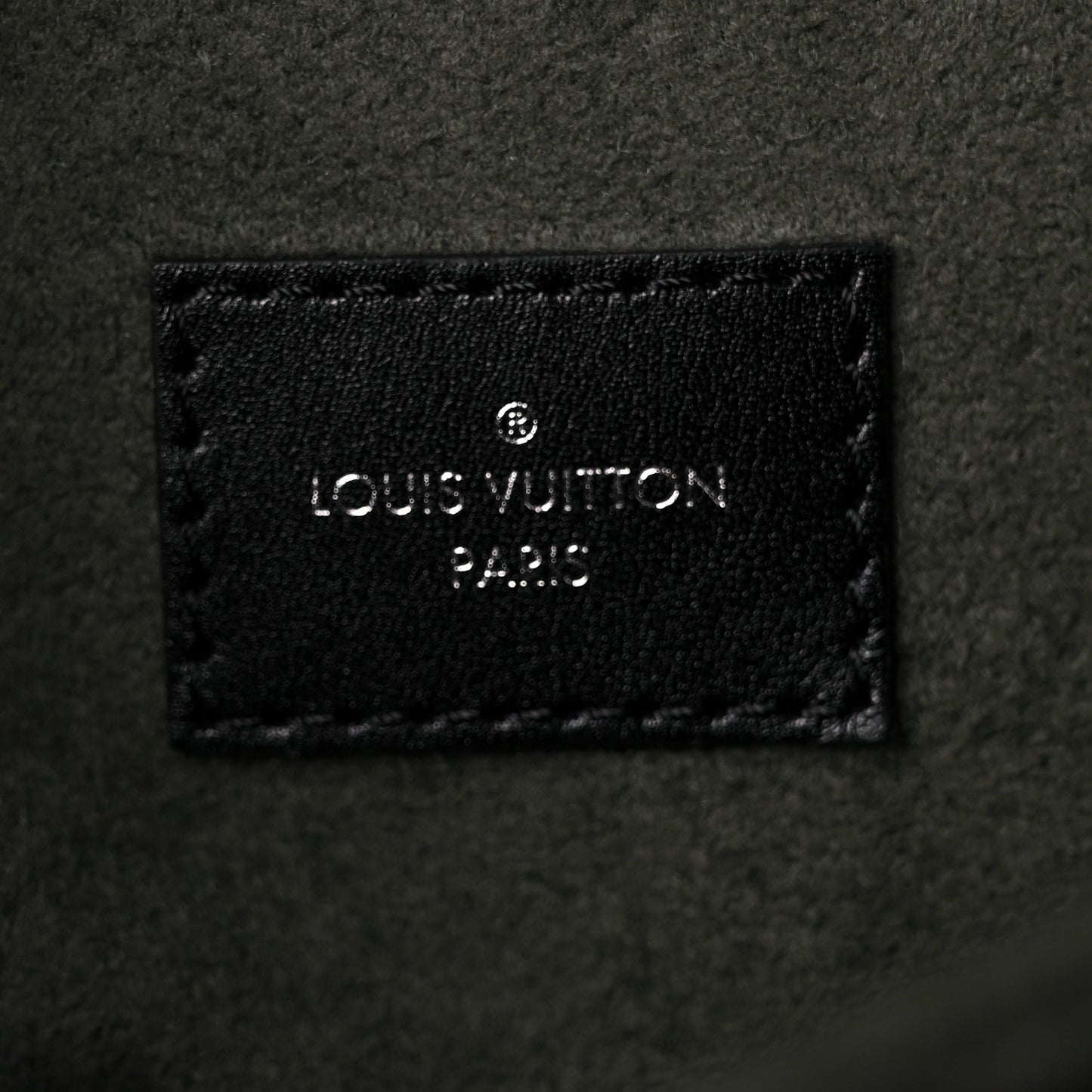 Monogram Infrarouge Pochette Metis