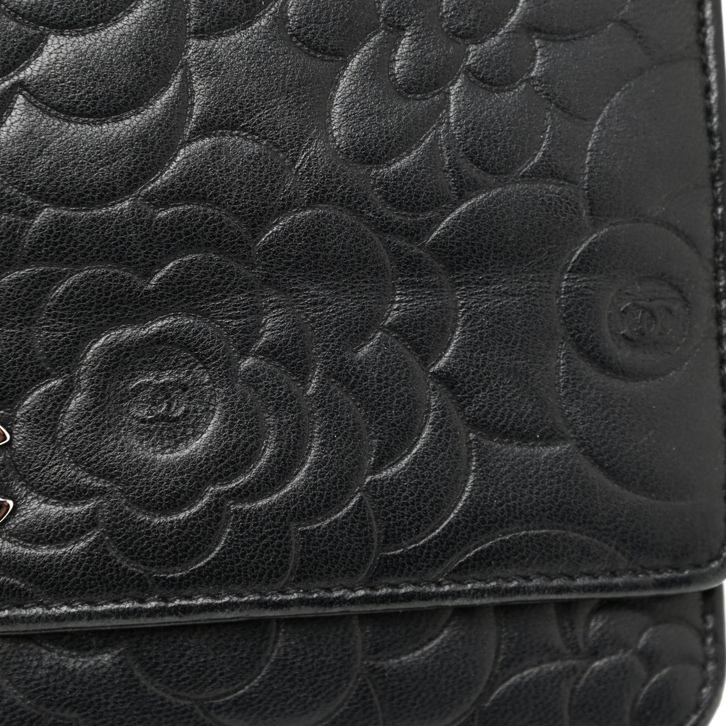 Lambskin Camellia Embossed Wallet on Chain WOC Black