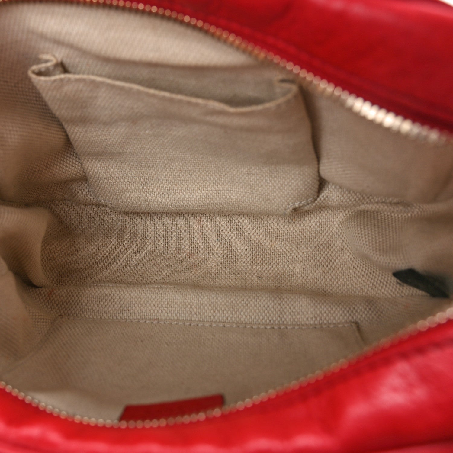 Gucci Pebbled Calfskin Small Soho Disco Bag Tabasco Red 5 of 11