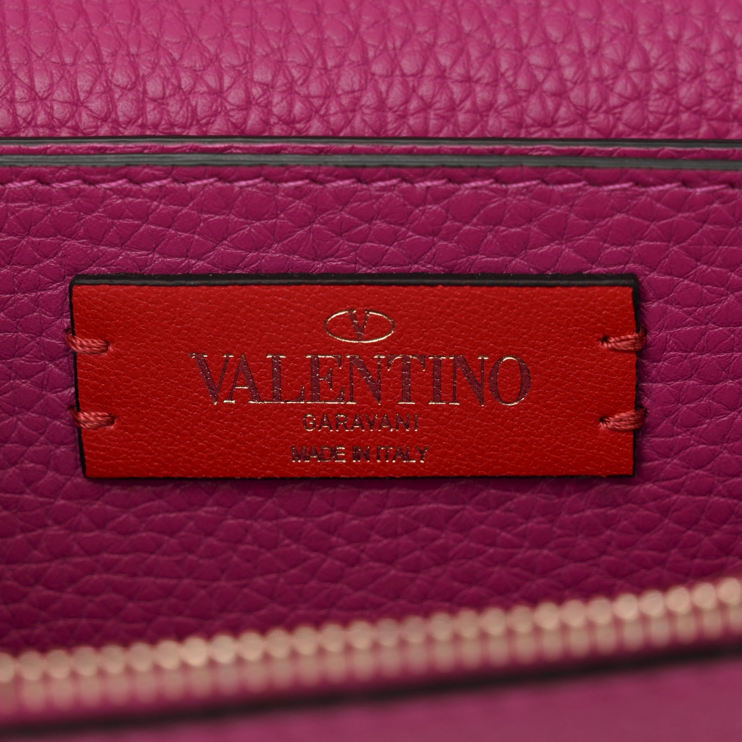 Pebbled Calfskin Rockstud Flap Wallet On Chain Rose Violet