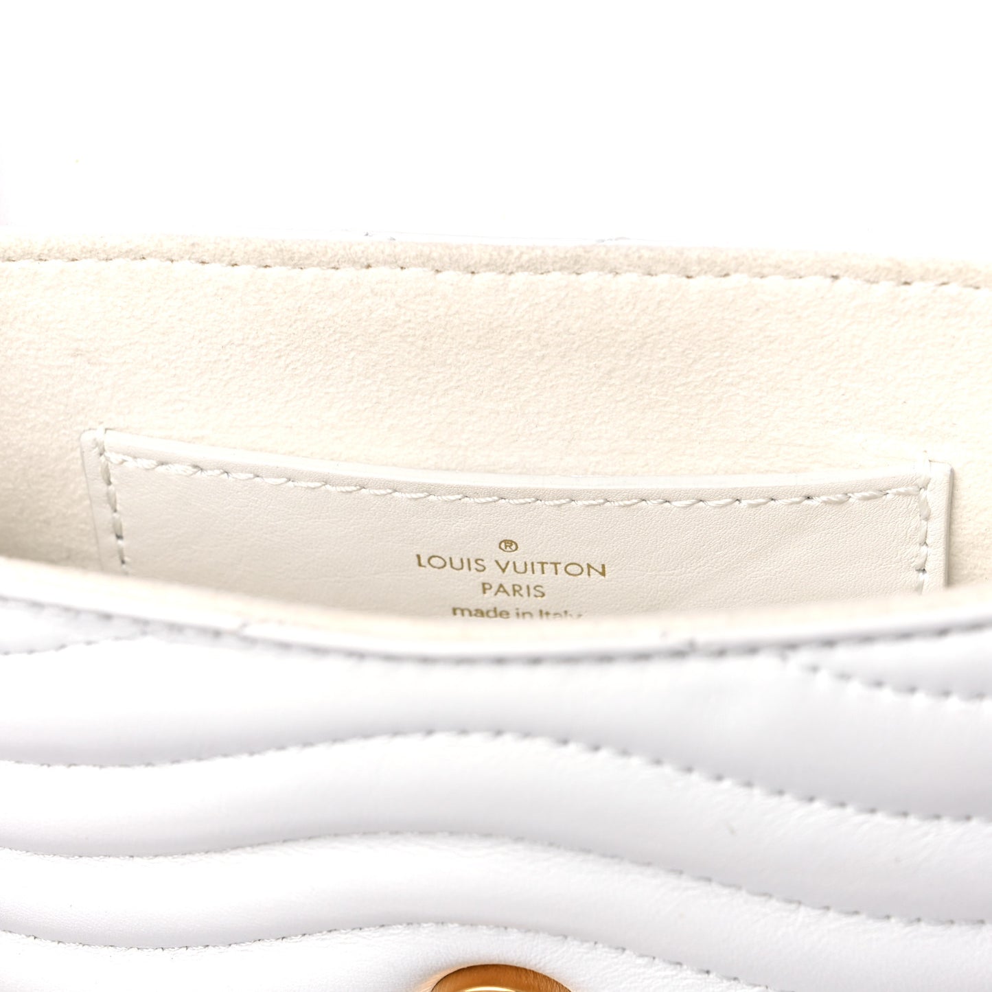 Calfskin New Wave Multi Pochette Snow