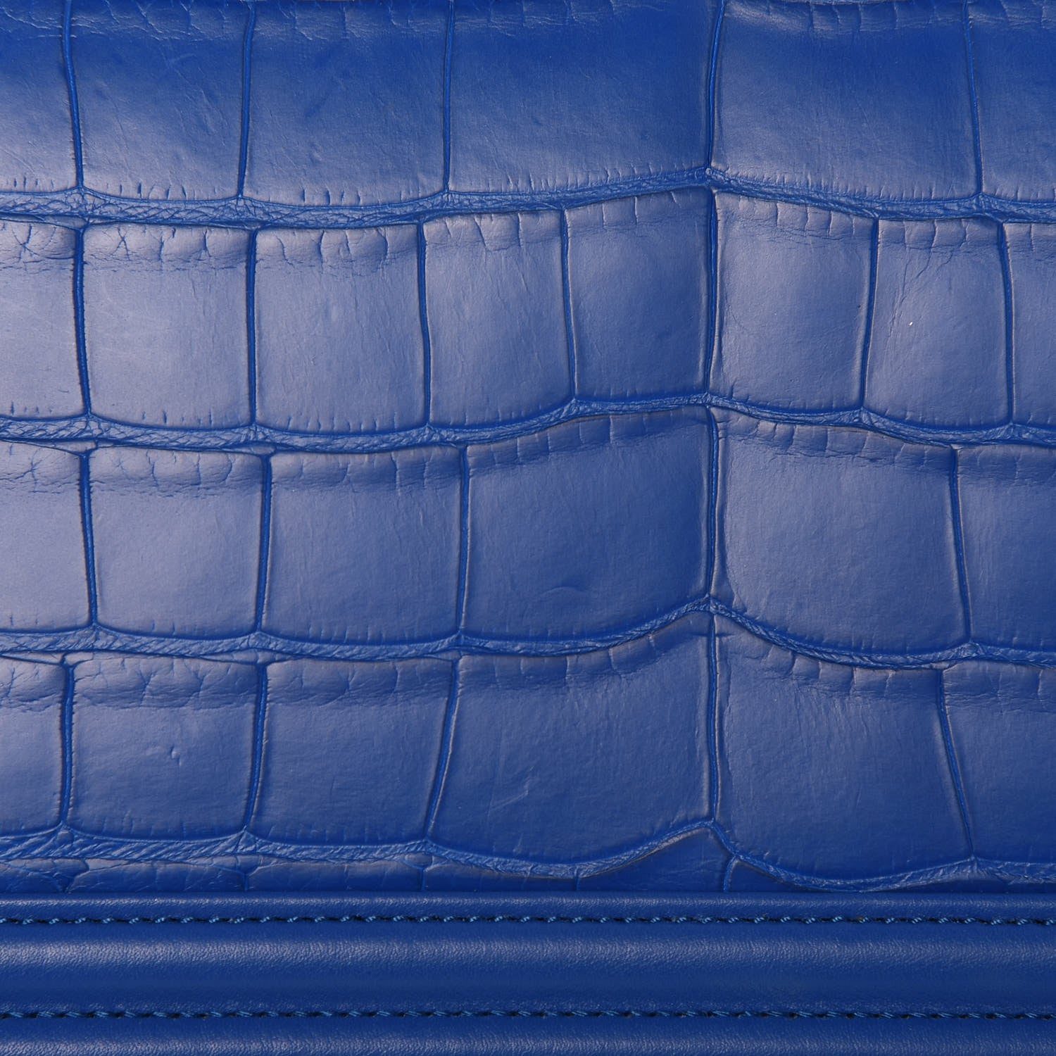 Chanel Alligator Medium Boy Flap Blue 8 of 15