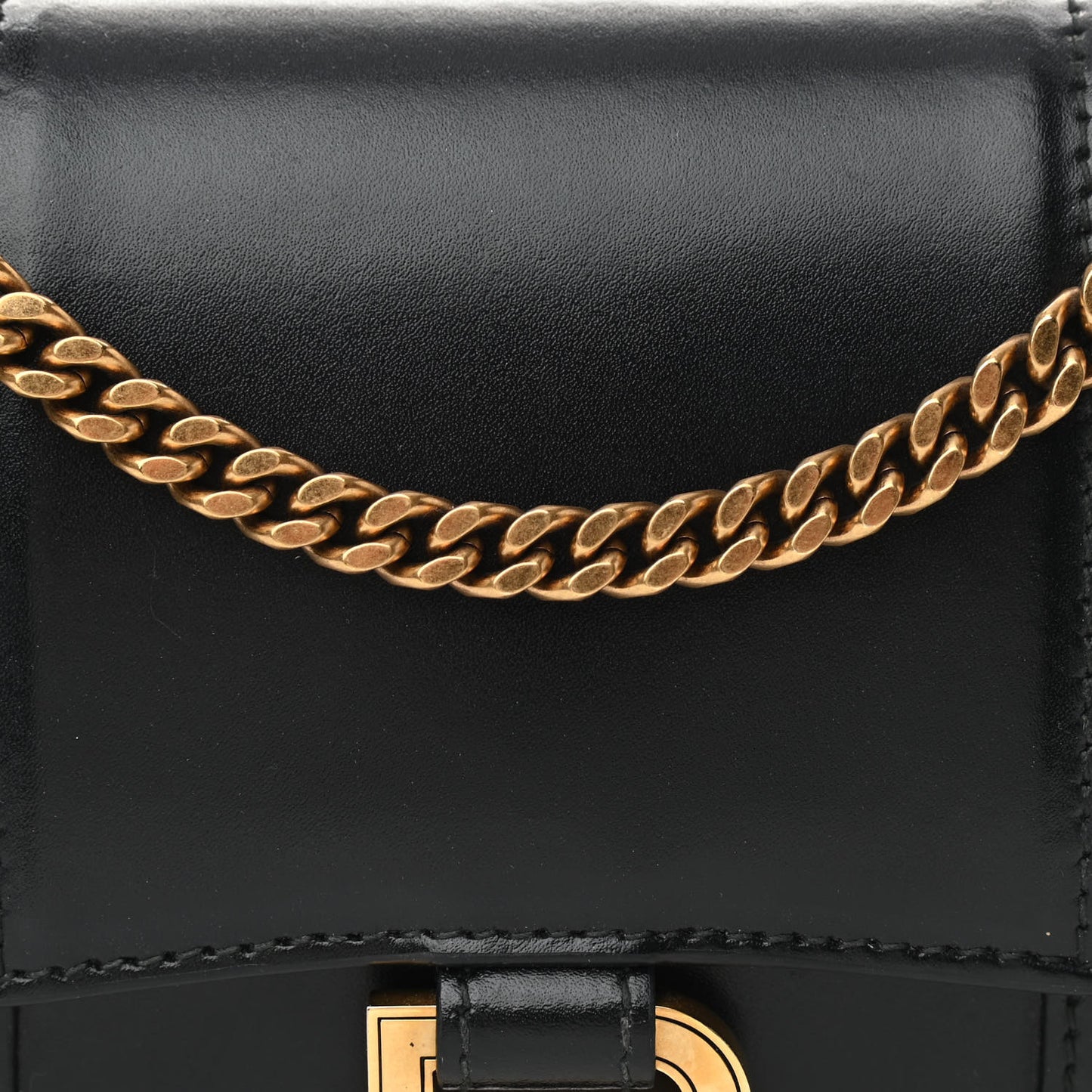 Shiny Box Calfskin Hourglass Chain Bag Black