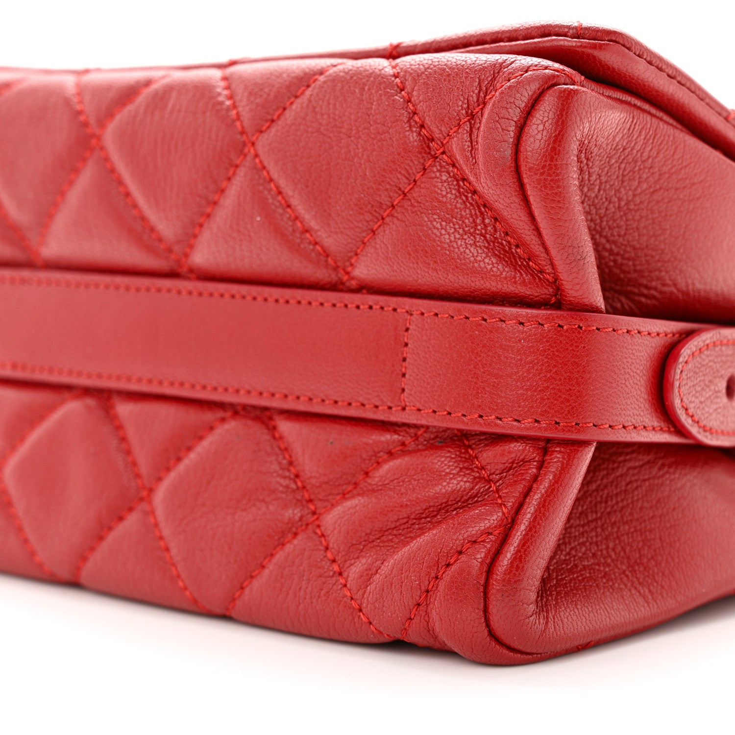 Chanel Goatskin Quilted Medium City Rock Flap Red 10 of 10