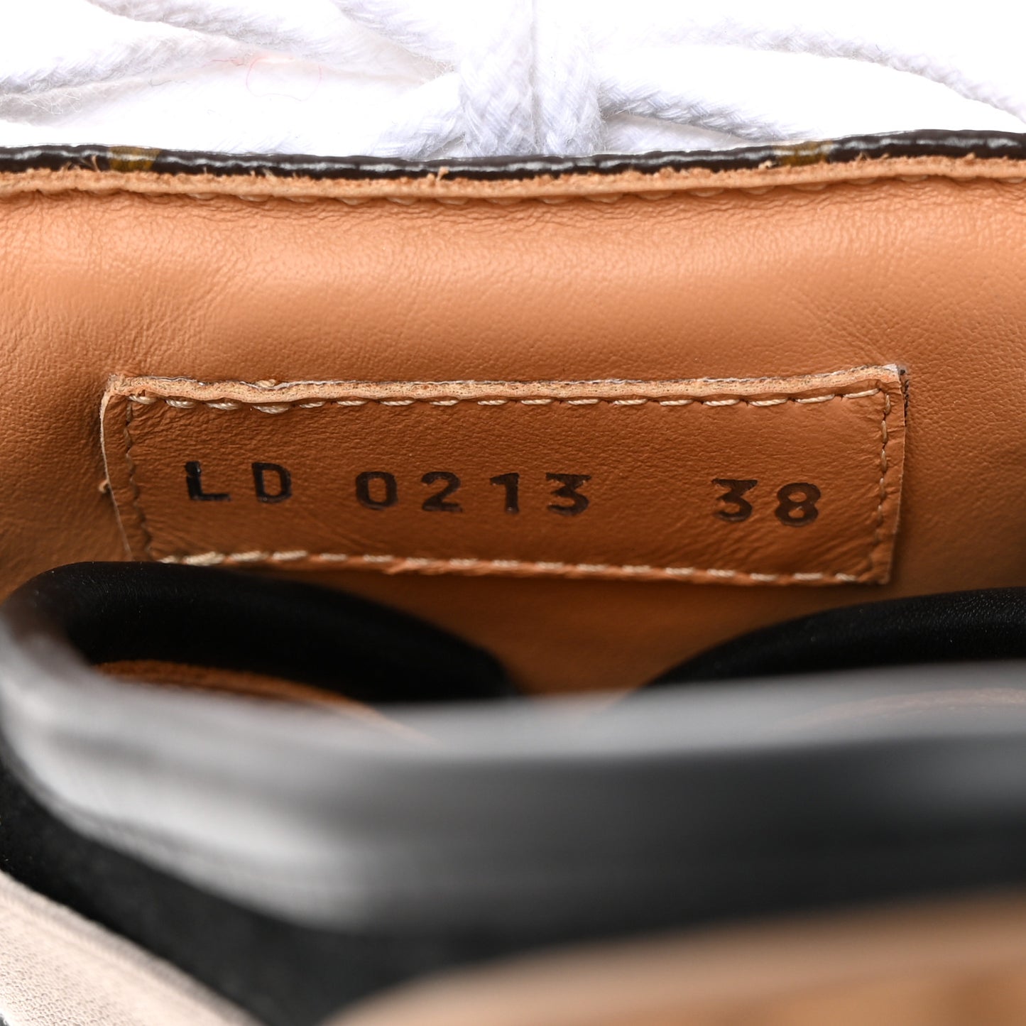Lous Open Back Sneaker 38 Black