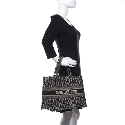 Christian Dior Oblique Medium Book Tote Blue Multicolor 2 of 11