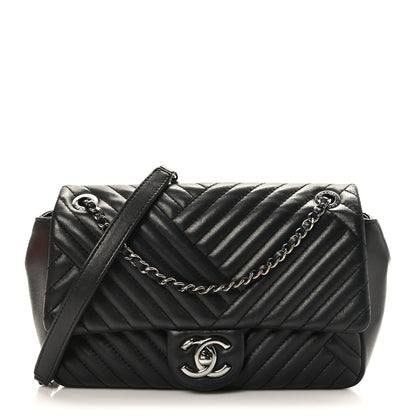 Chanel Lambskin Small CC Crossing Flap Black 1 of 9