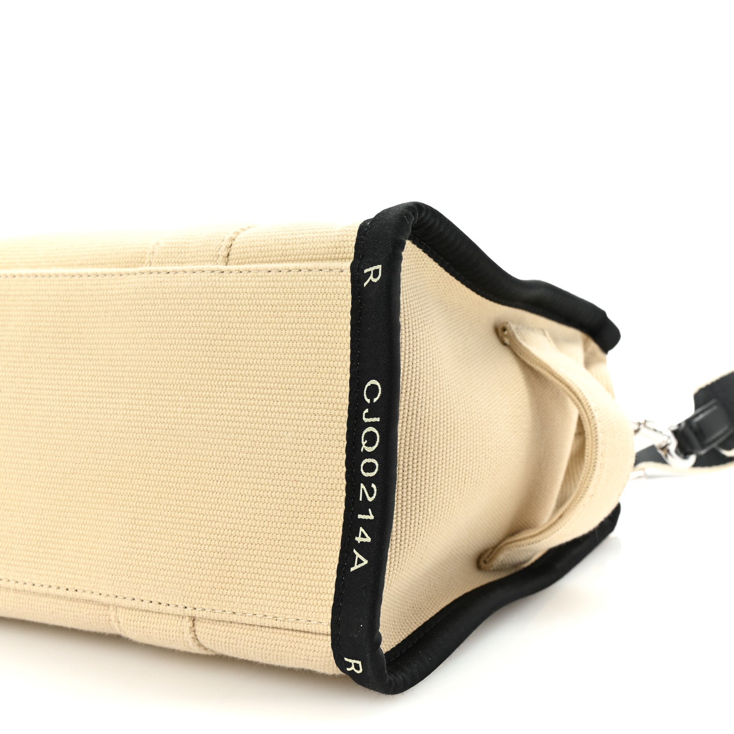 Jacquard Medium The Traveler Tote Bag Warm Sand