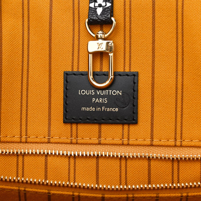Louis Vuitton Monogram Giant Jungle Onthego GM Black 6 of 8