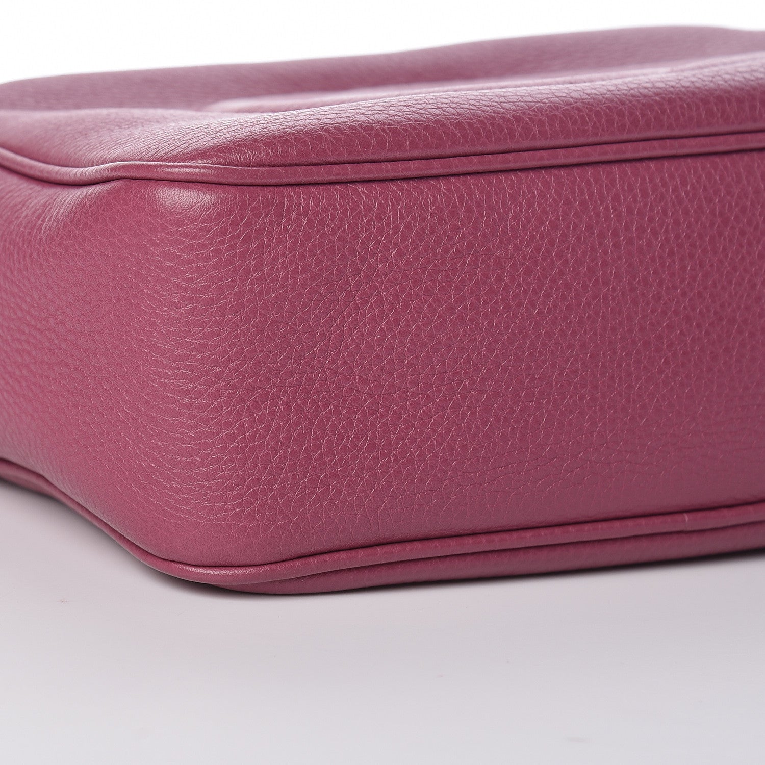 Gucci Pebbled Calfskin Small Soho Disco Bag Peonia Flower 8 of 10
