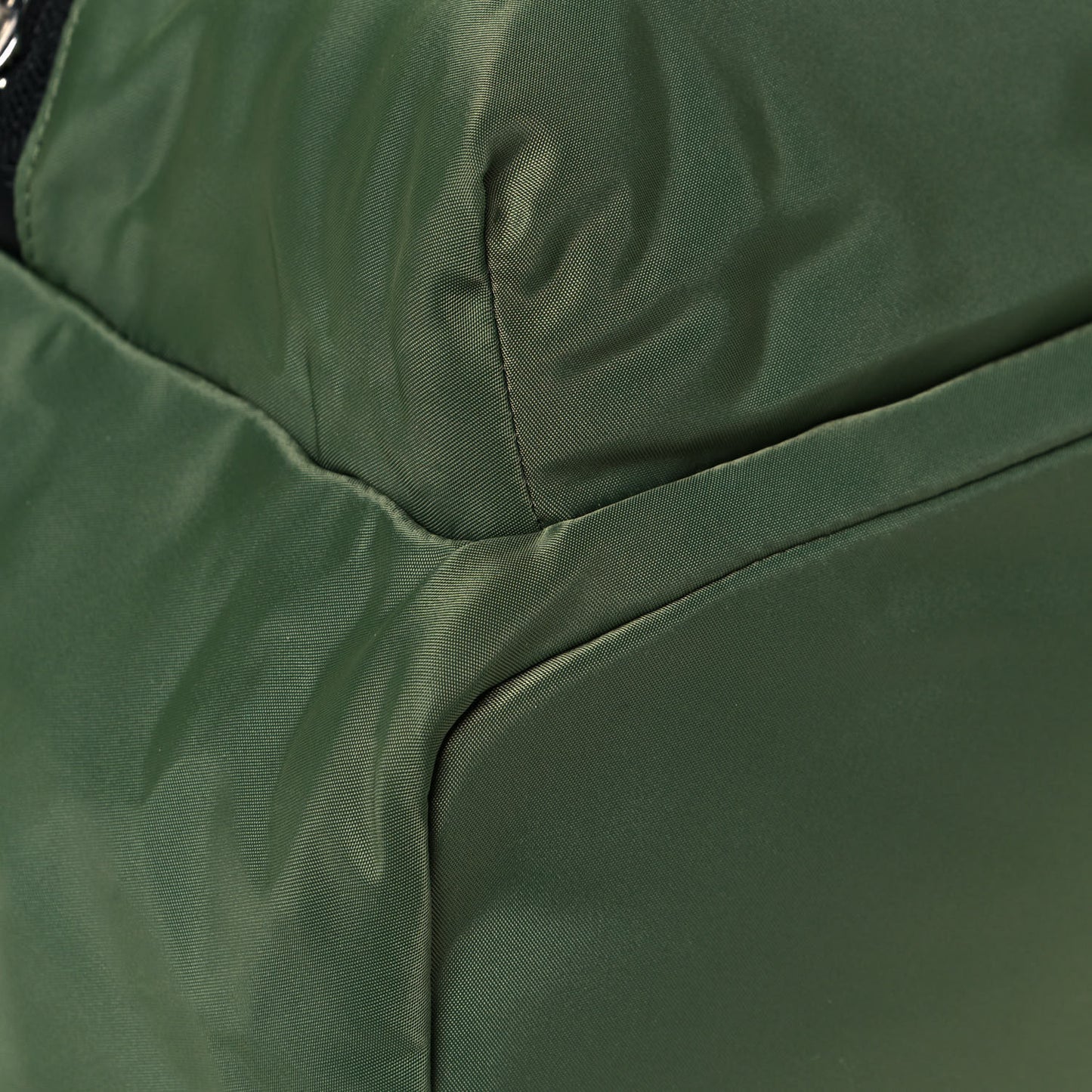 Nylon The Pouch Backpack Green