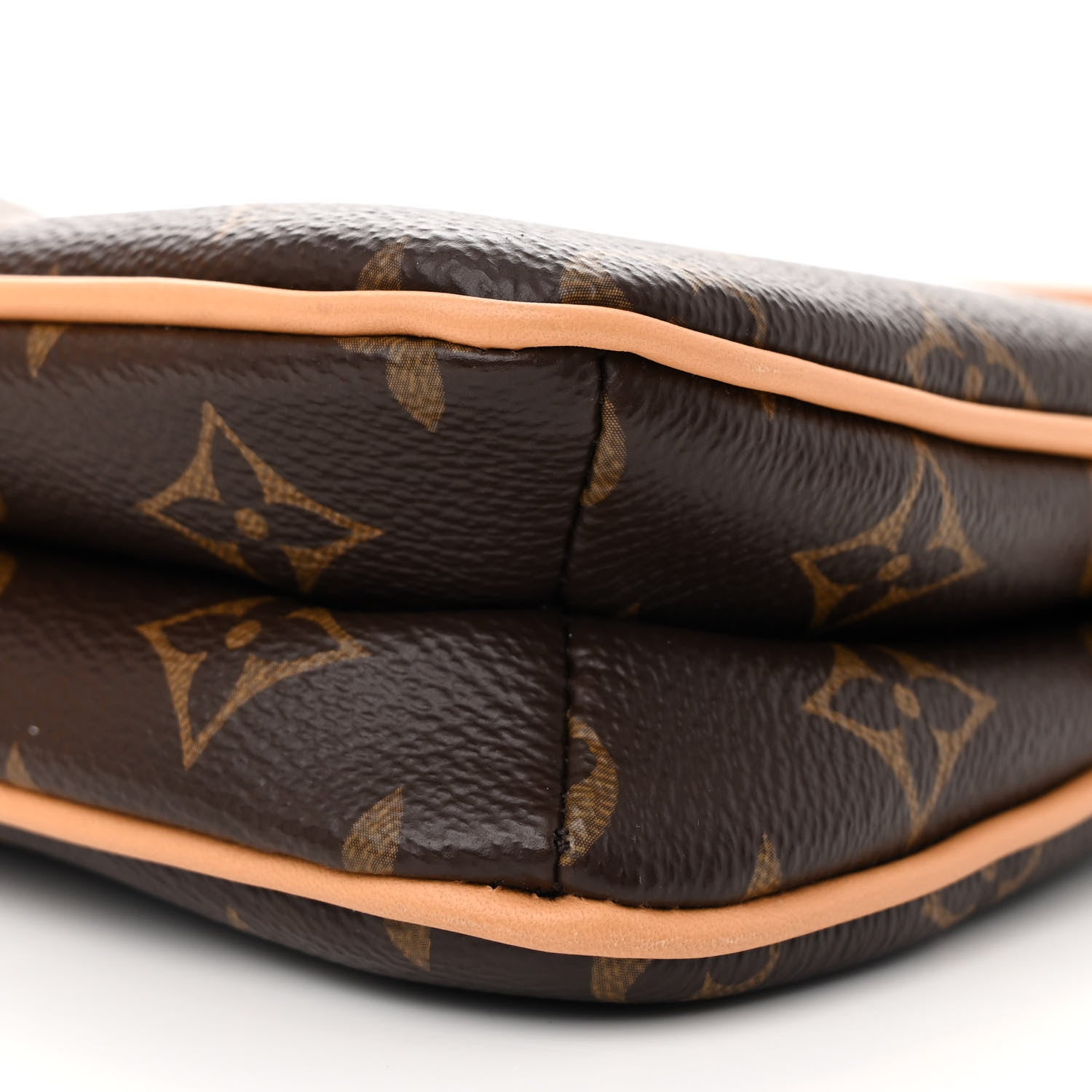 Louis Vuitton Monogram Liv Pochette 6 of 12