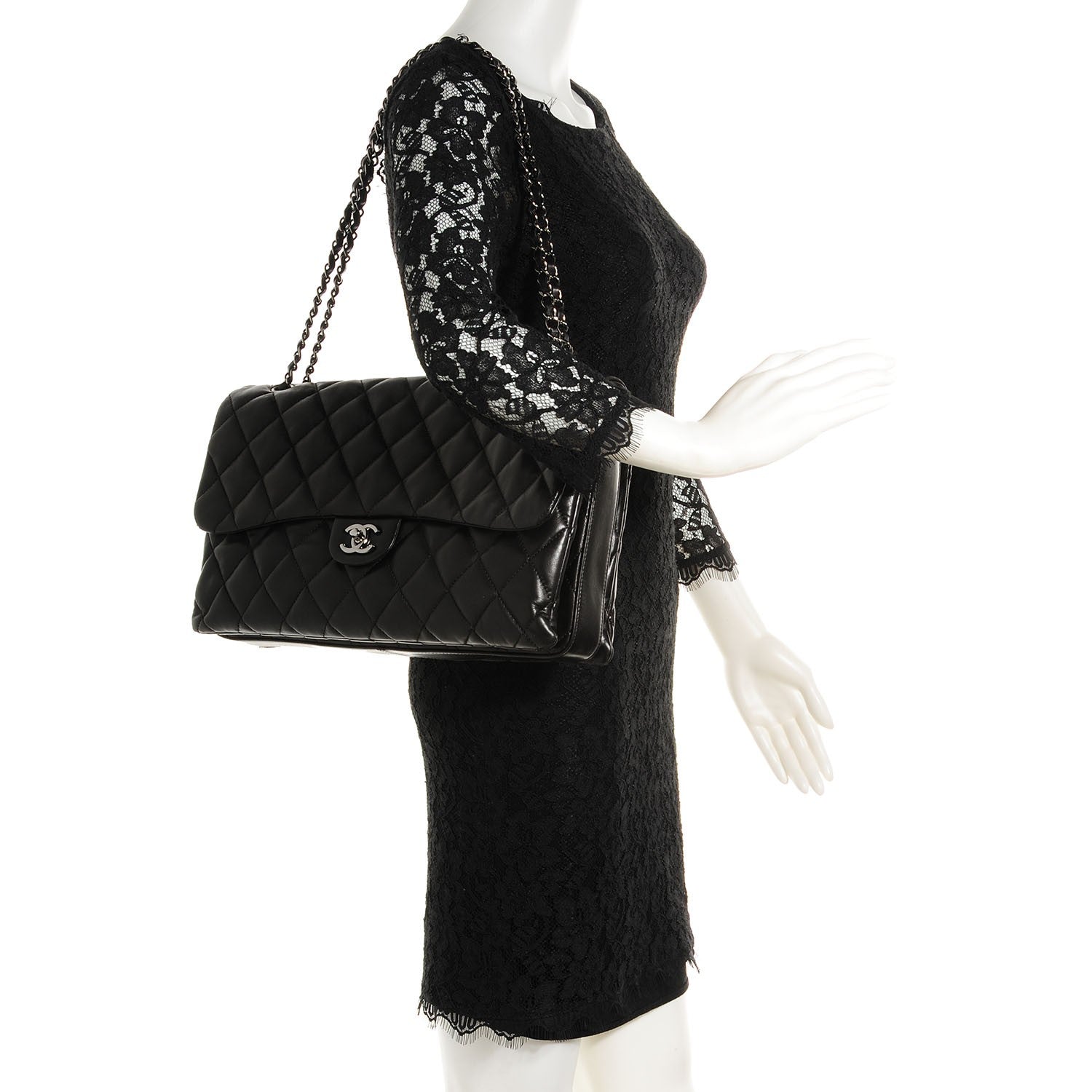 Chanel Lambskin Quilted 3 Maxi Flap Black 2 of 17