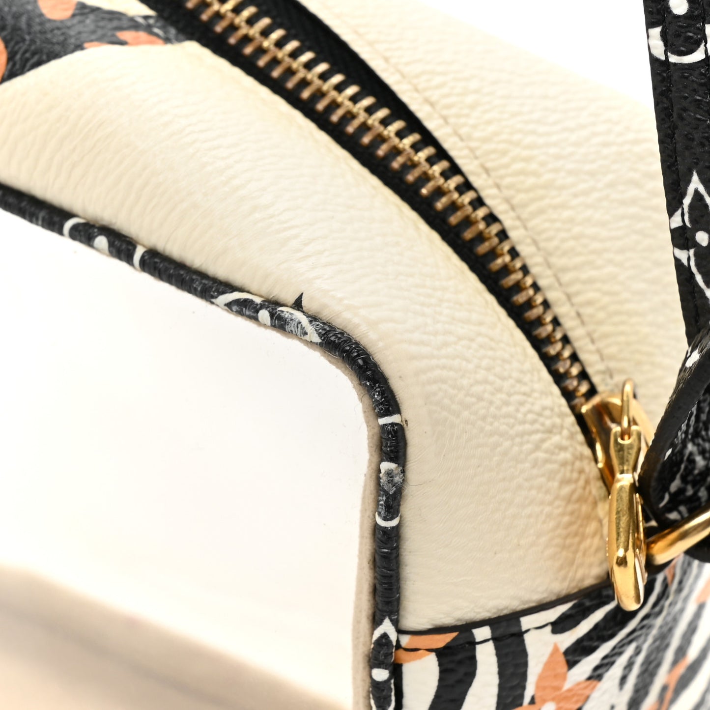 Monogram Giant Jungle Beach Pouch Ivory