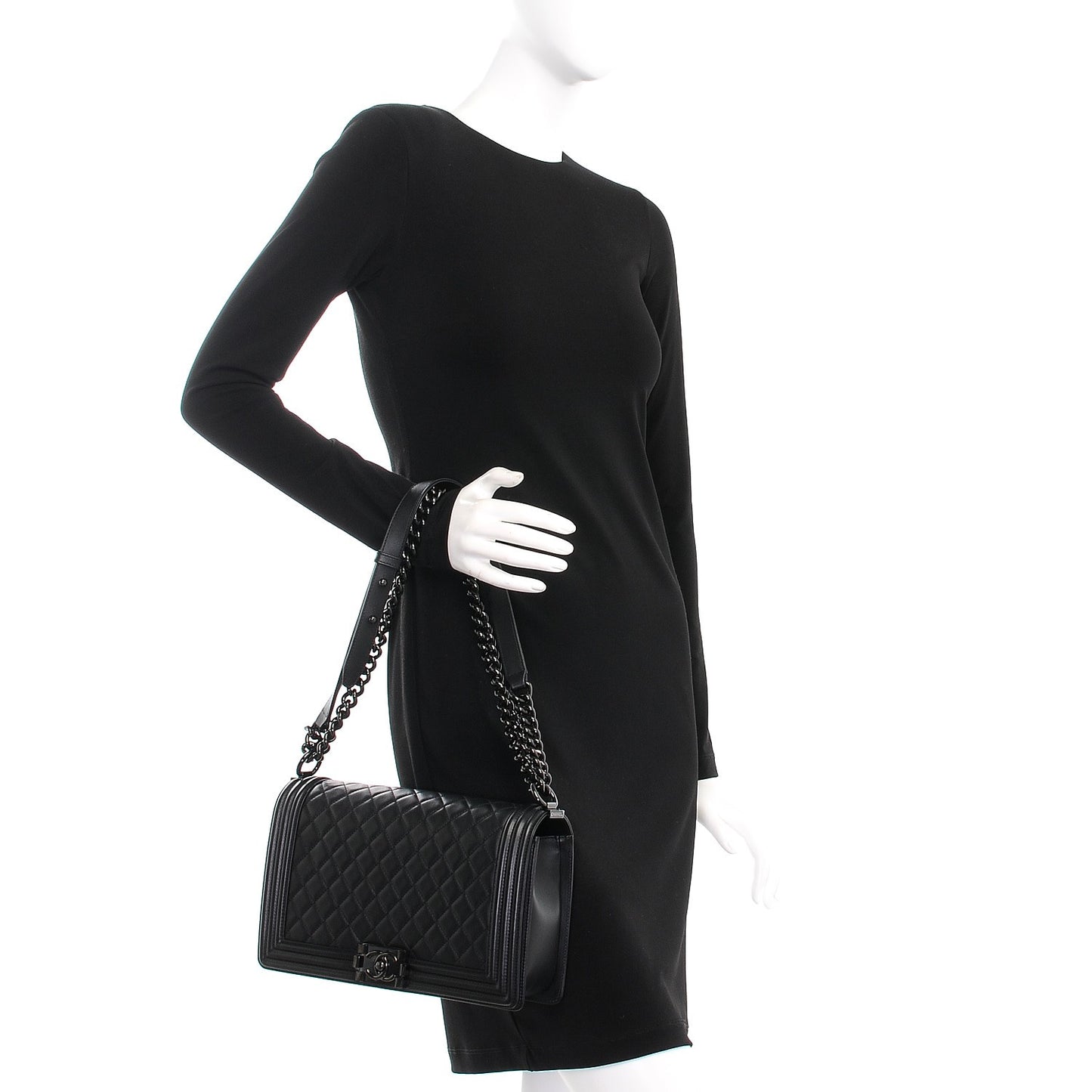 Calfskin Quilted New Medium Boy Flap So Black
