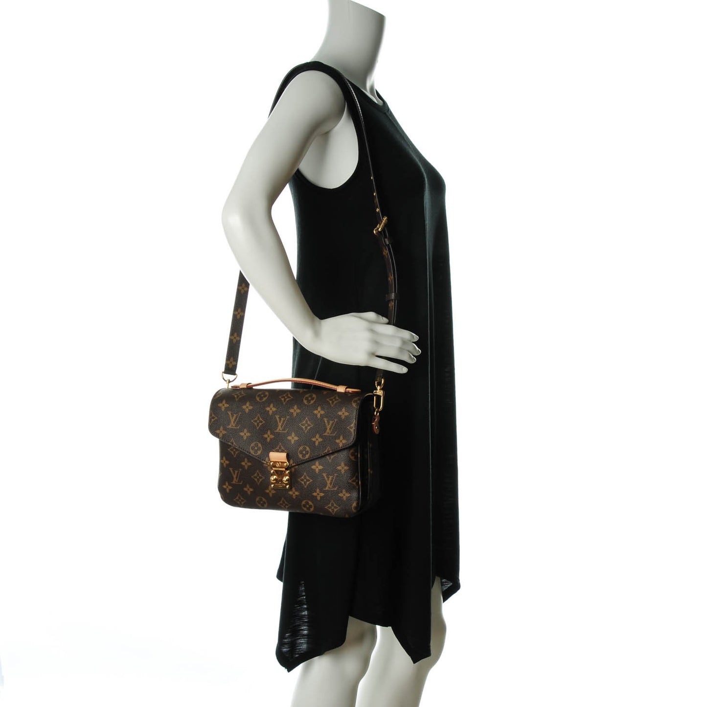 Monogram Pochette Metis