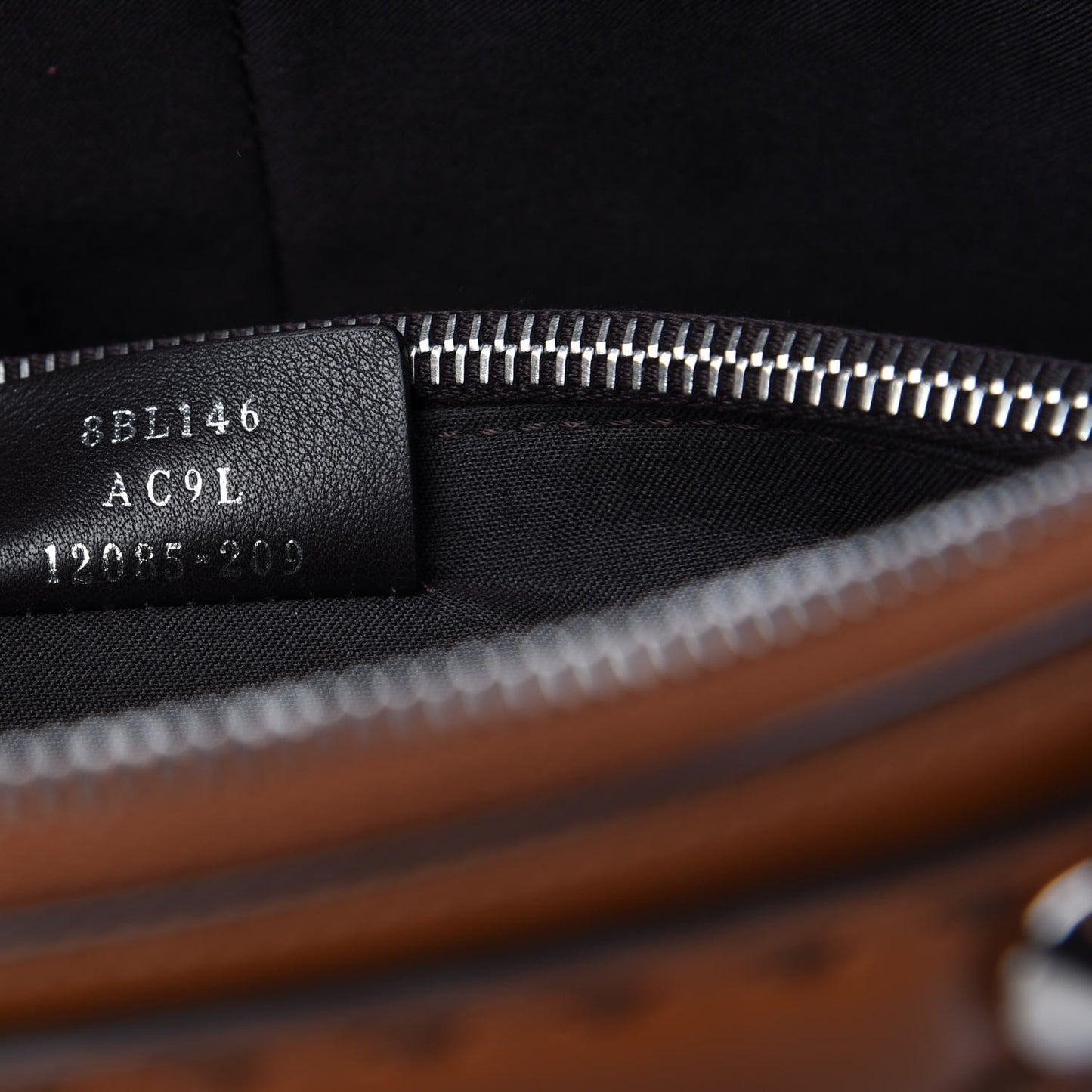 Vitello King Logo Embossed Medium By The Way Boston Bag Cuoio