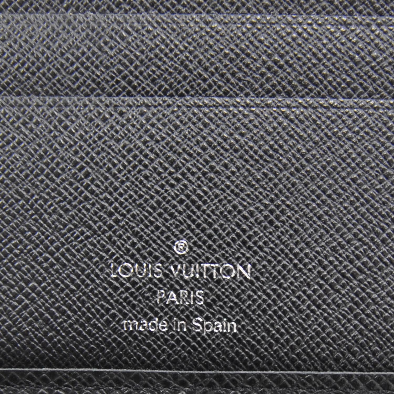 Louis Vuitton Taiga Mens Billfold Wallet w 3 Flaps 9 of 10