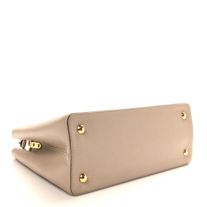 Louis Vuitton Taurillon Capucines MM Galet 4 of 9
