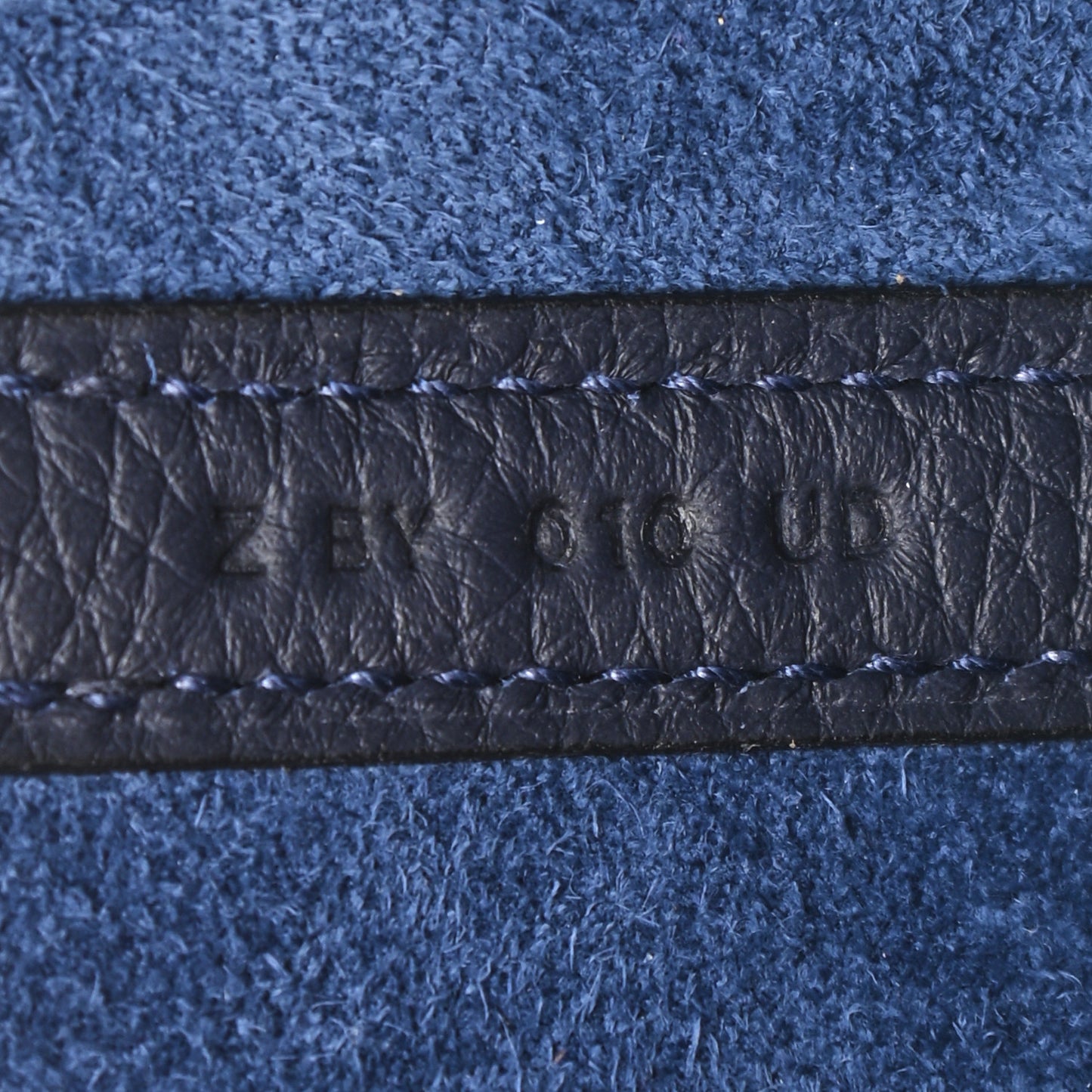 Taurillon Clemence Matte Alligator Picotin Lock Touch 18 PM Bleu Nuit Bleu Saphire
