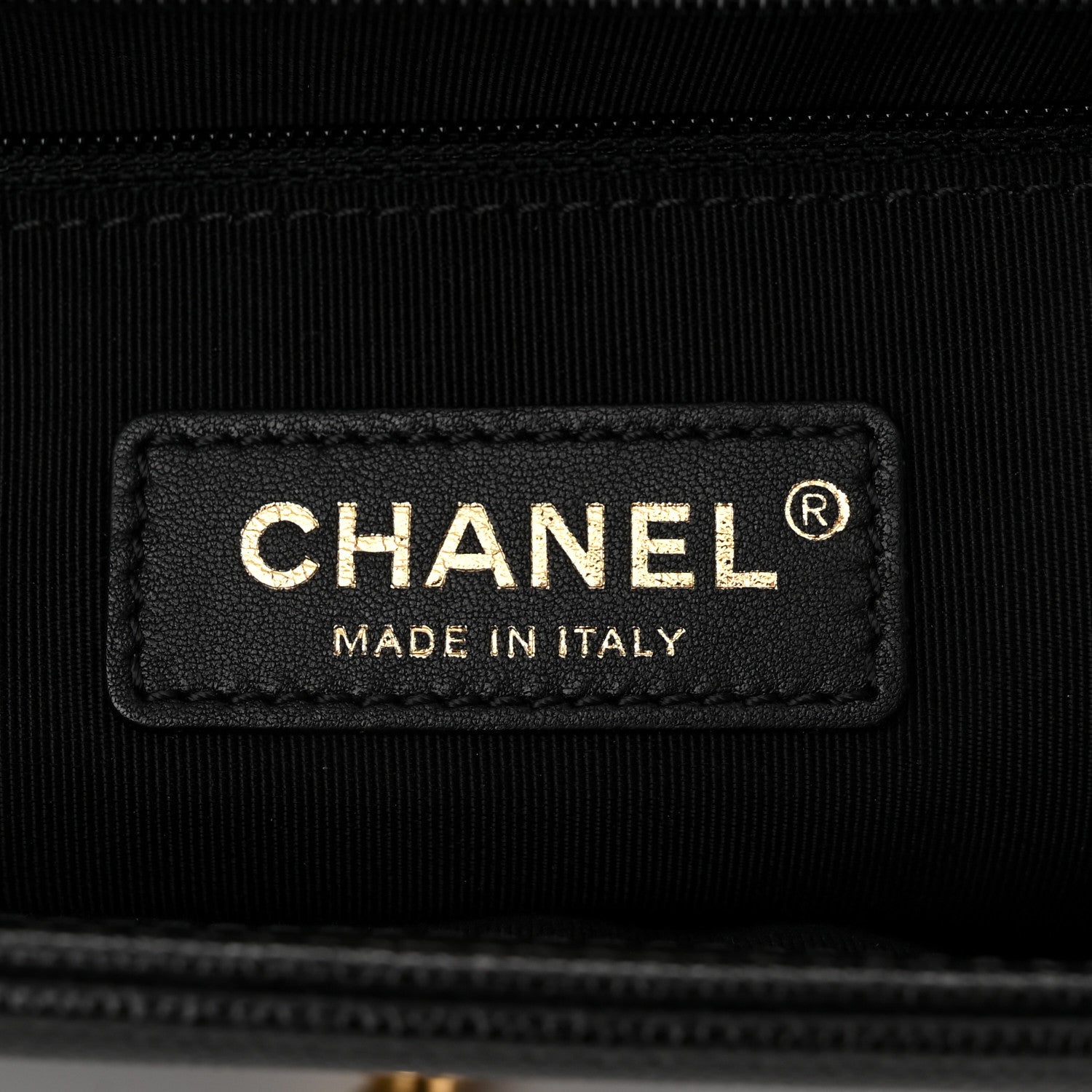 Chanel Caviar Quilted New Medium Boy Flap Black 5 of 9