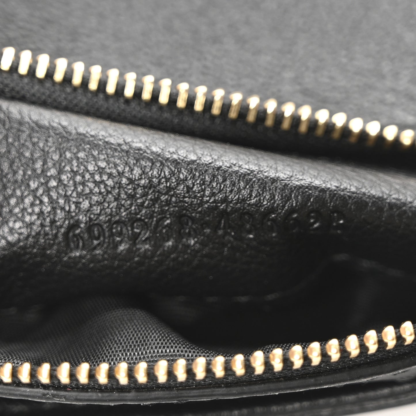 Roxy Calfskin Blondie Chain Shoulder Flap Bag Black