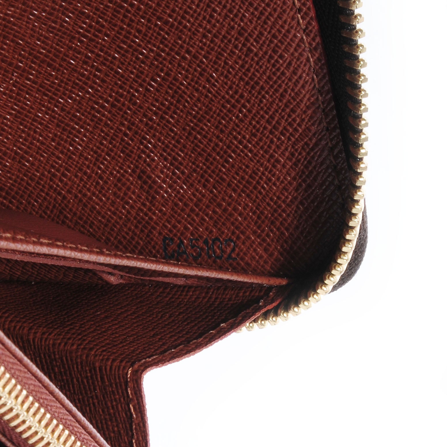 Louis Vuitton Monogram Zippy Wallet 7 of 8