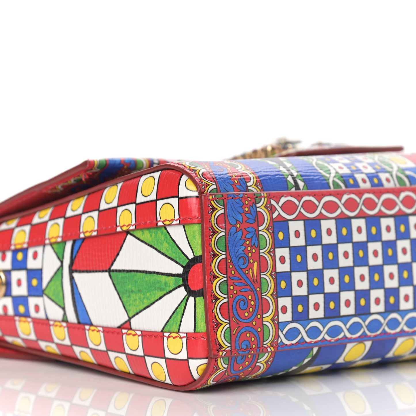 Dauphine Crystal Embellished Queen of Hearts Print Milennials Shoulder Bag Multicolor