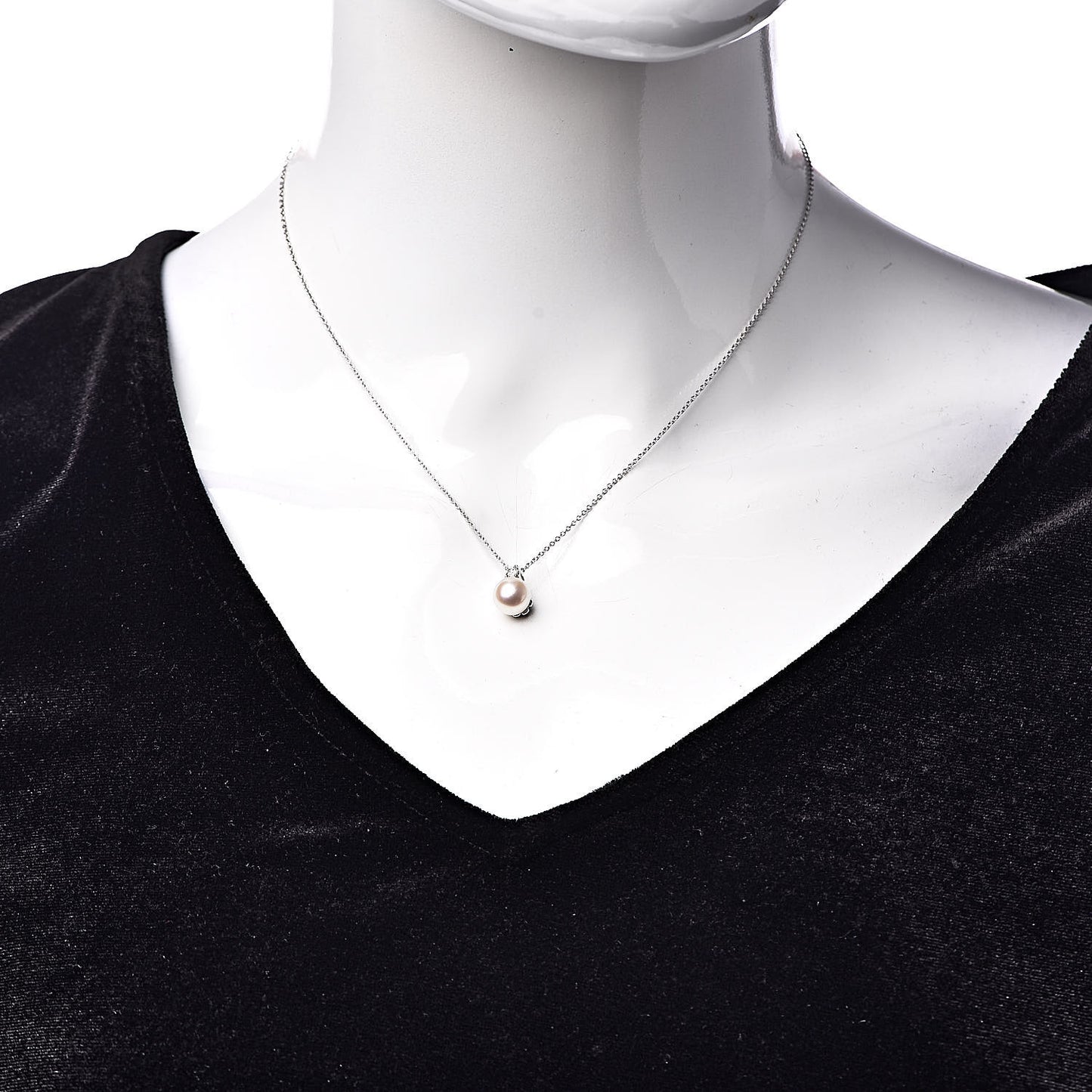 18K White Gold Diamond Akoya Pearl 7.5-8mm Signature Pendant Necklace