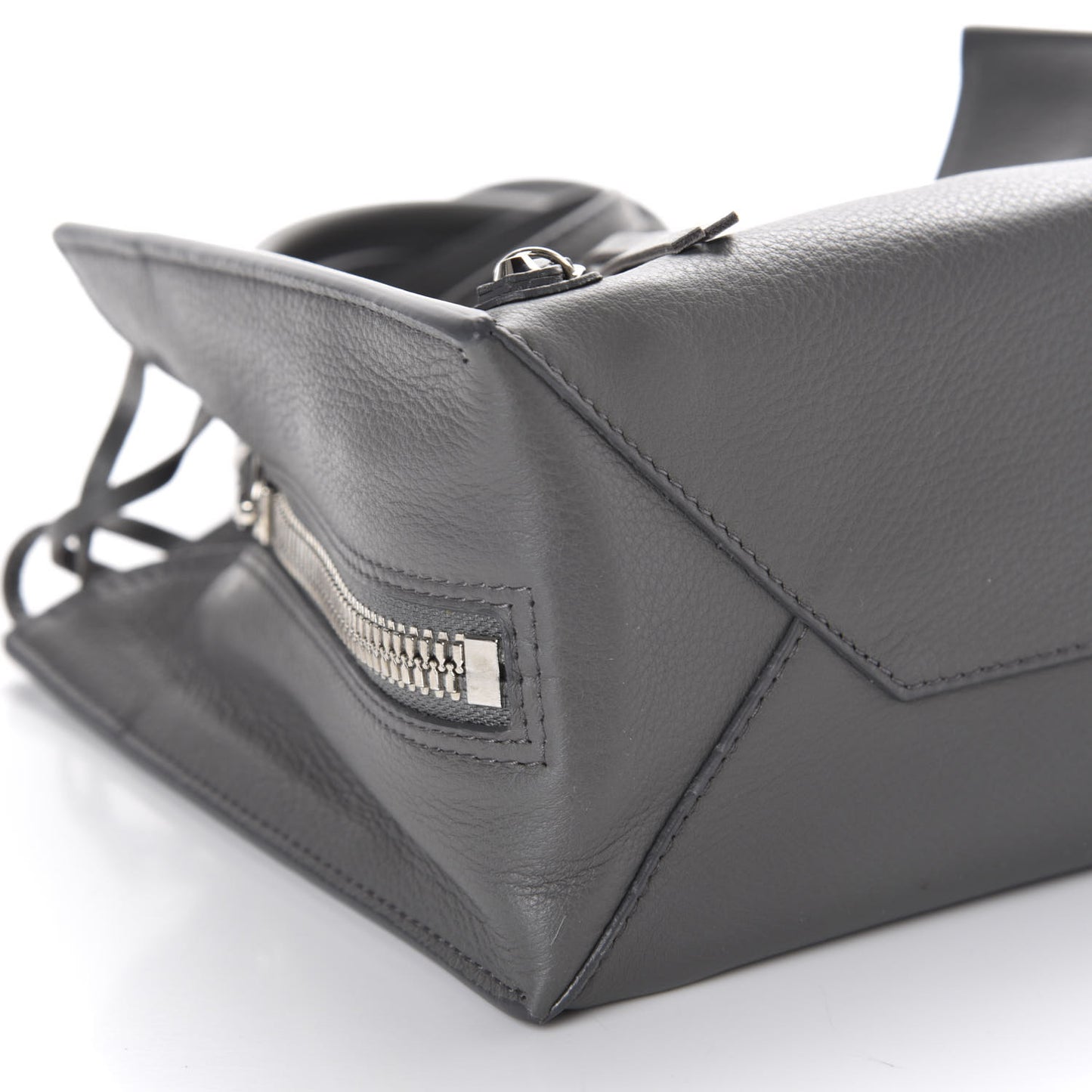 Veau Papier A6 Zip Around Tote Gris Metal