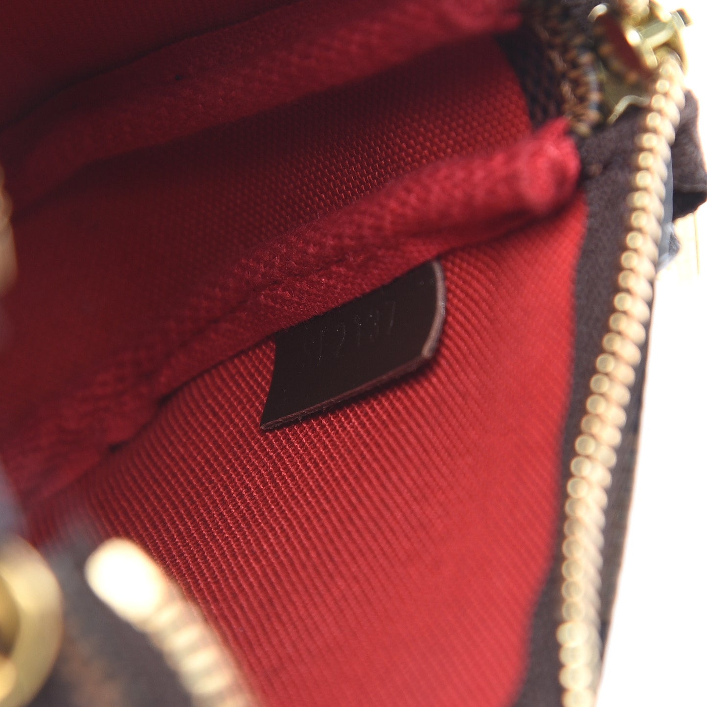 Damier Ebene Mini Pochette Accessories