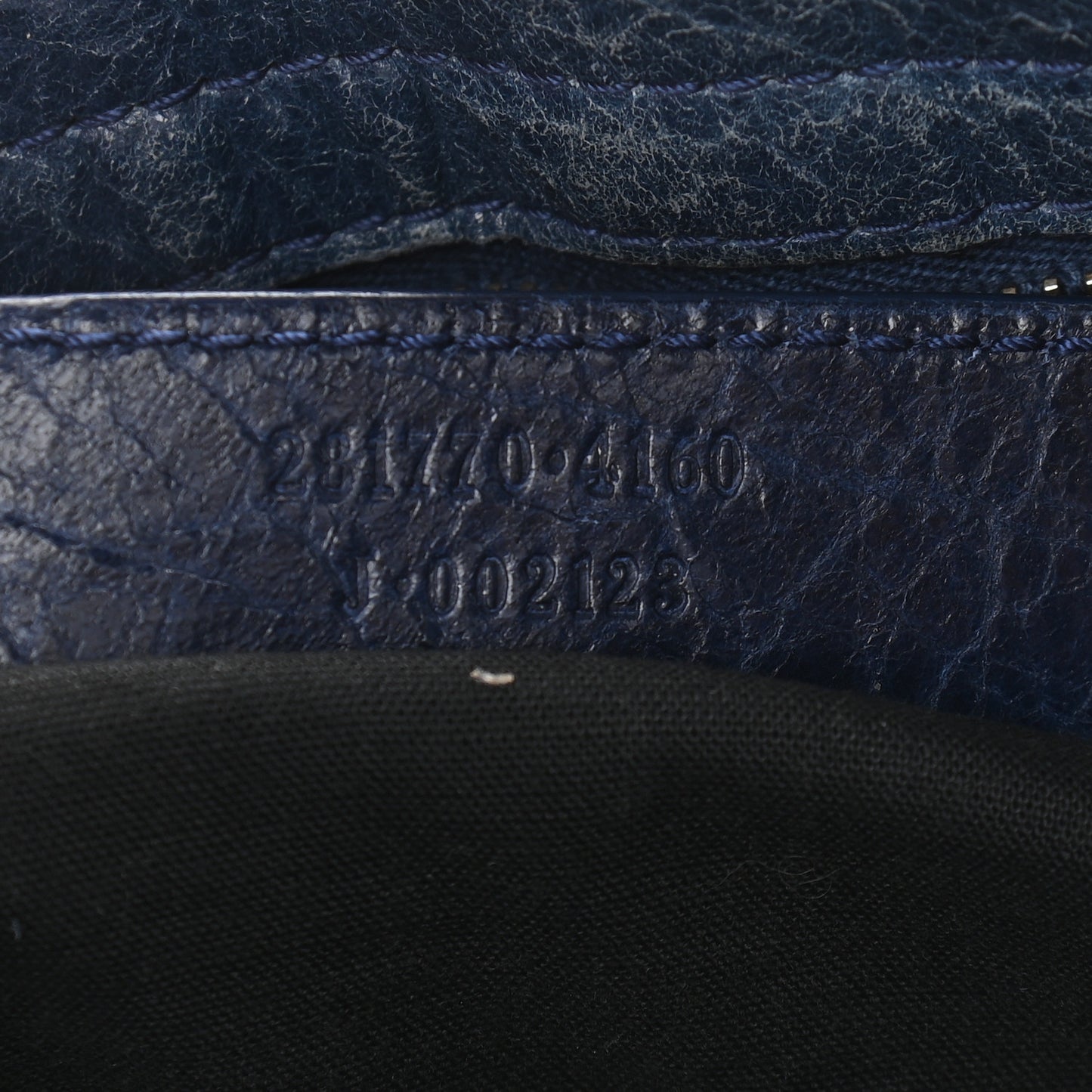 Agneau Giant 12 Gold Hardware City Bleu Mineral
