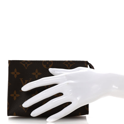 Louis Vuitton Monogram Toiletry Pouch 15 2 of 9
