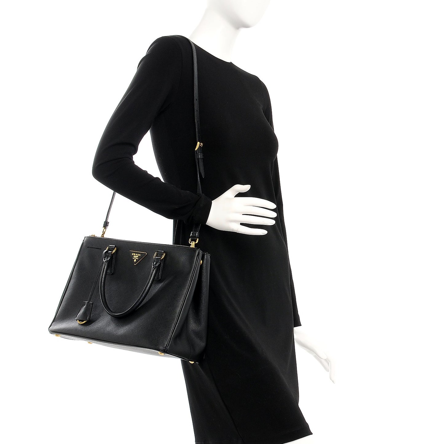 Saffiano Medium Galleria Double Zip Tote Black