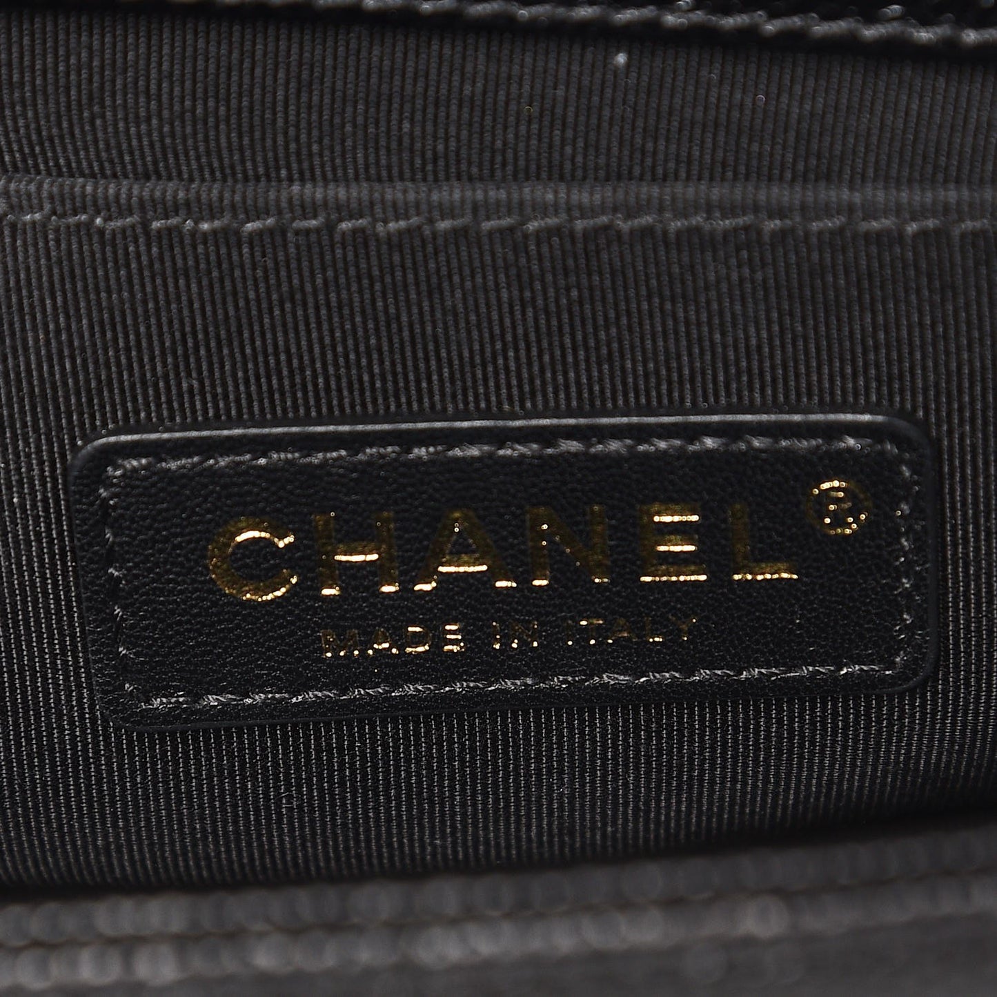 Caviar Chevron Quilted Small Boy Flap Black