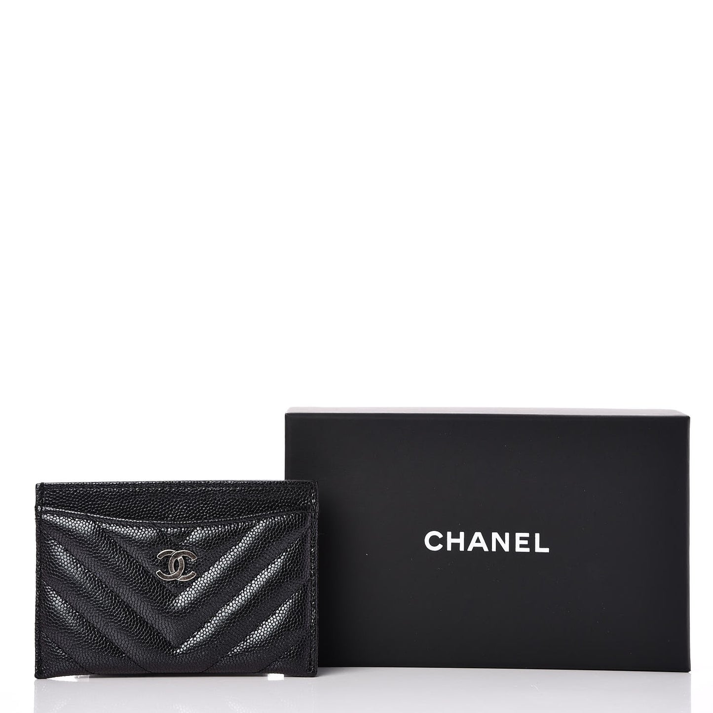 Iridescent Caviar Chevron Quilted Card Holder Black