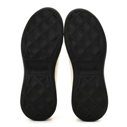 Chanel Velvet Calfskin Mixed Fibers CC Sneakers 39 Ivory Black 6 of 9