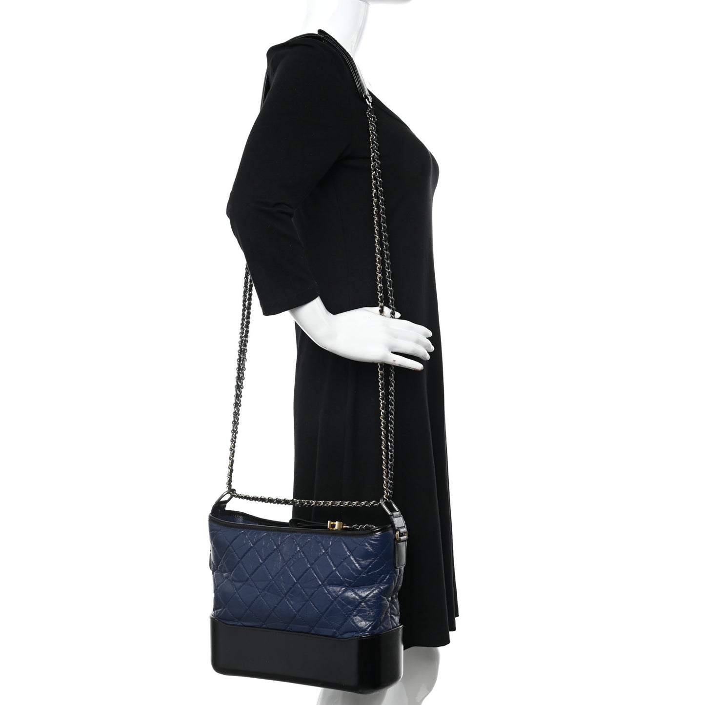 Aged Calfskin Quilted Medium Gabrielle Hobo Navy Black