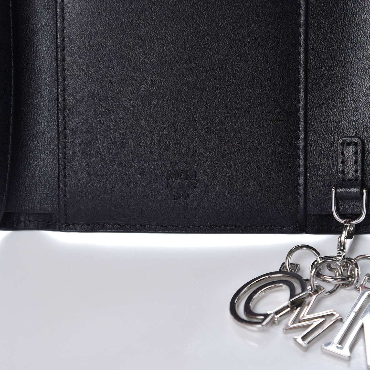Saffiano Tri-Fold Wallet Black