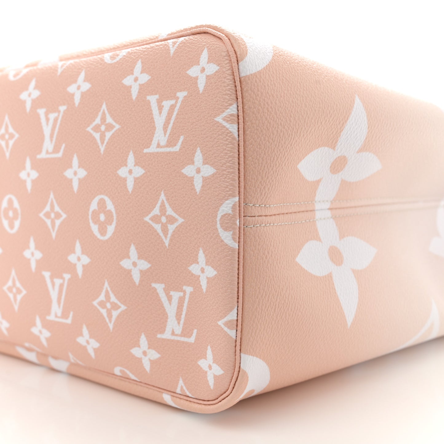 Monogram Giant By The Pool Neverfull MM Brume