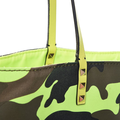 Valentino Garavani Canvas Camouflage Rockstud Reversible Tote Multicolor 24 of 33